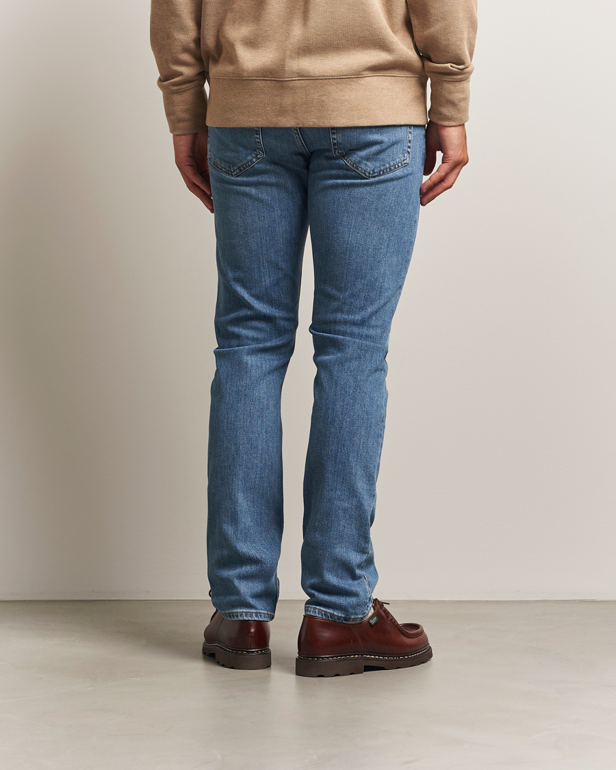 Mies | Farkut | GANT | Regular Fit Jeans Mid Blue Worn In