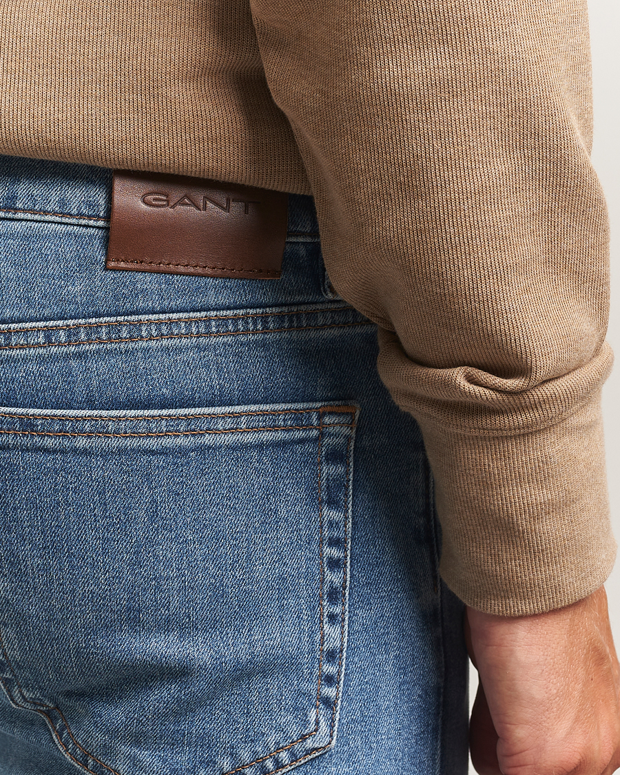 Mies | Farkut | GANT | Regular Fit Jeans Mid Blue Worn In