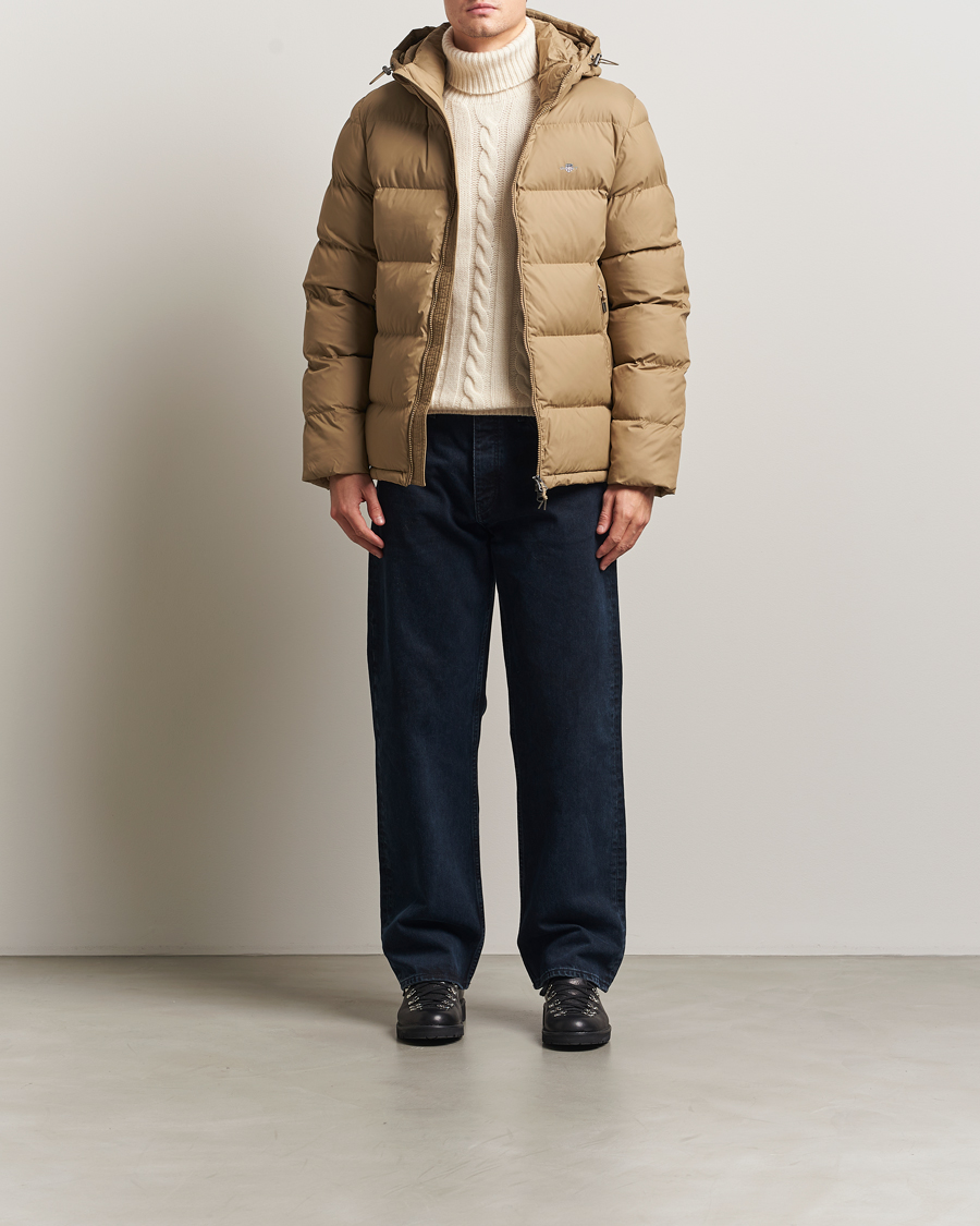 Mies | Takit | Gant | The Active Cloud Down Jacket Light Taupe