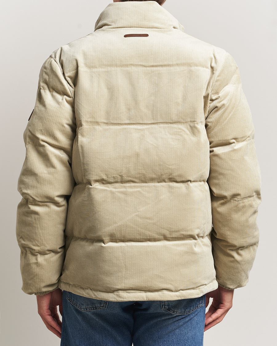 Mies | Takit | GANT | Corduroy Down Puffer Jacker Greige