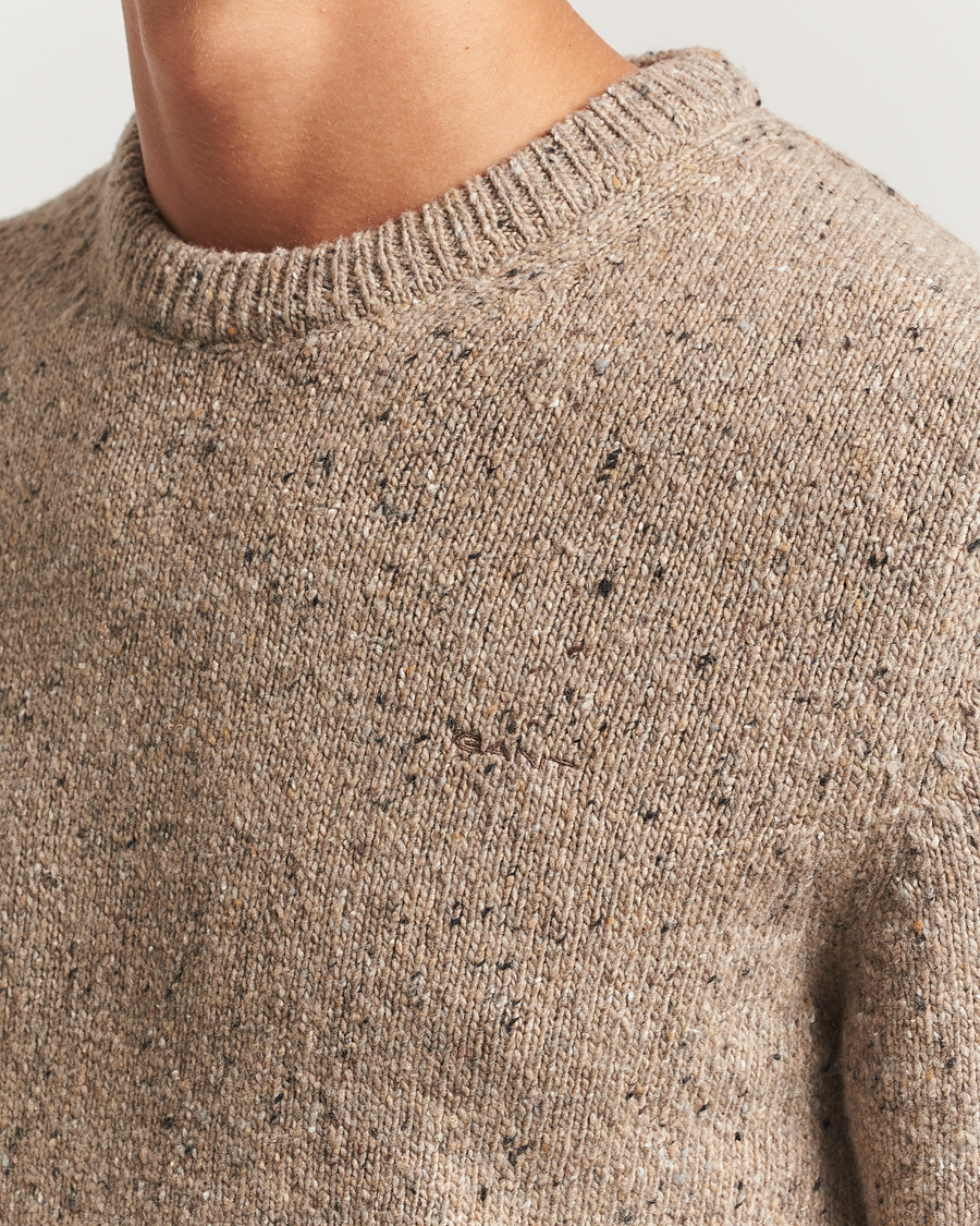 Mies | Puserot | GANT | Neps Wool Crew Neck Sand Melange