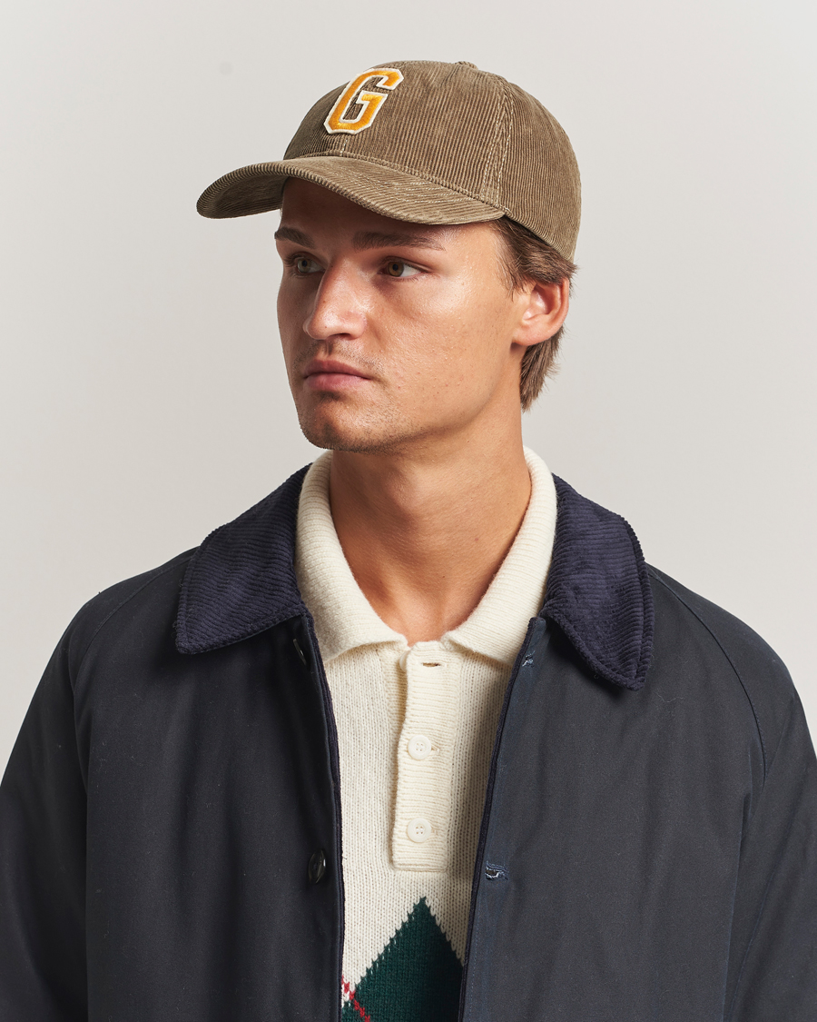 Mies | Päähineet | GANT | G Badge Corduroy Cap Taupe Beige