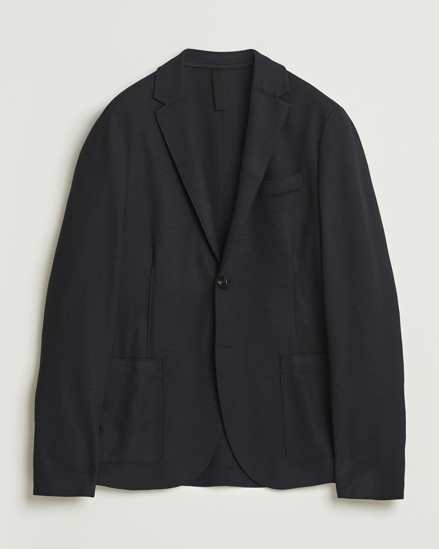 Mies | Pikkutakit | Harris Wharf London | Two Button Superfine Merino Blazer Black