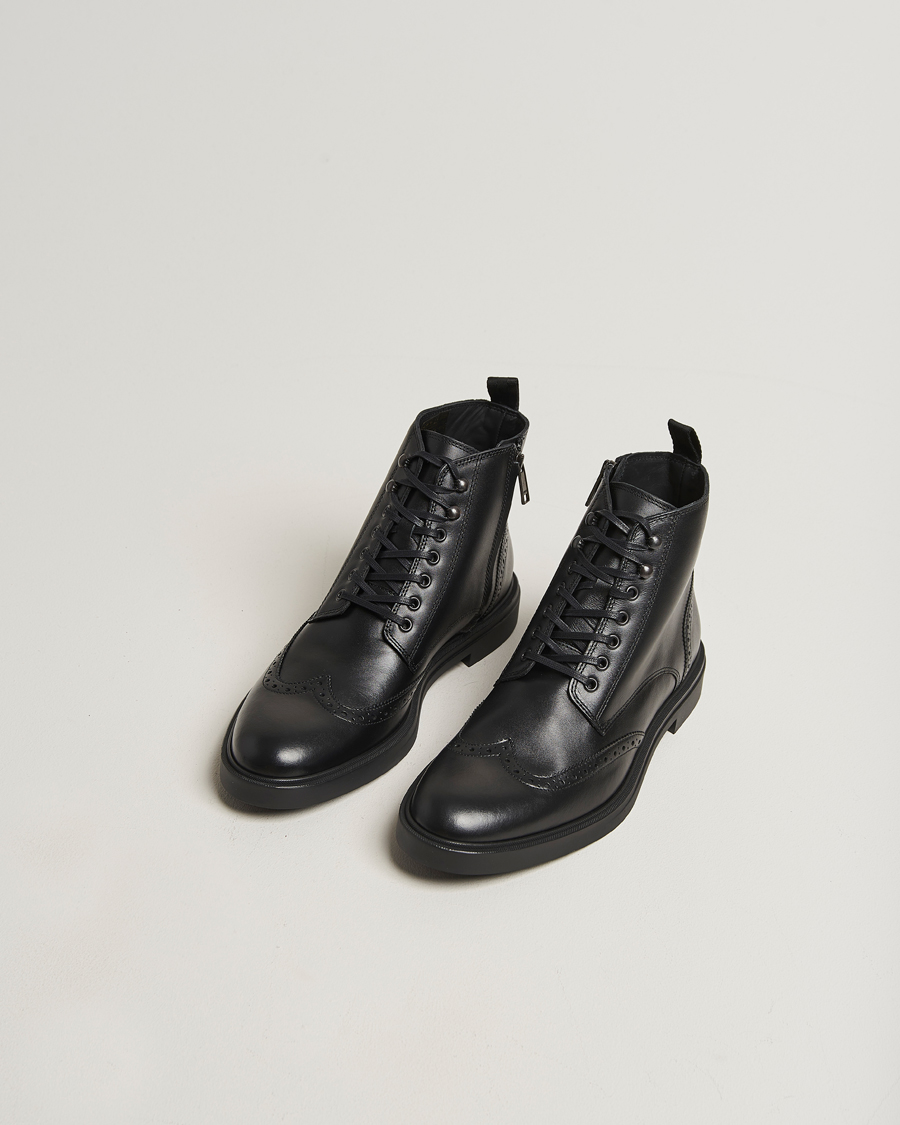 Mies | Nilkkurit | BOSS BLACK | Calev Leather Brogue Boot Black
