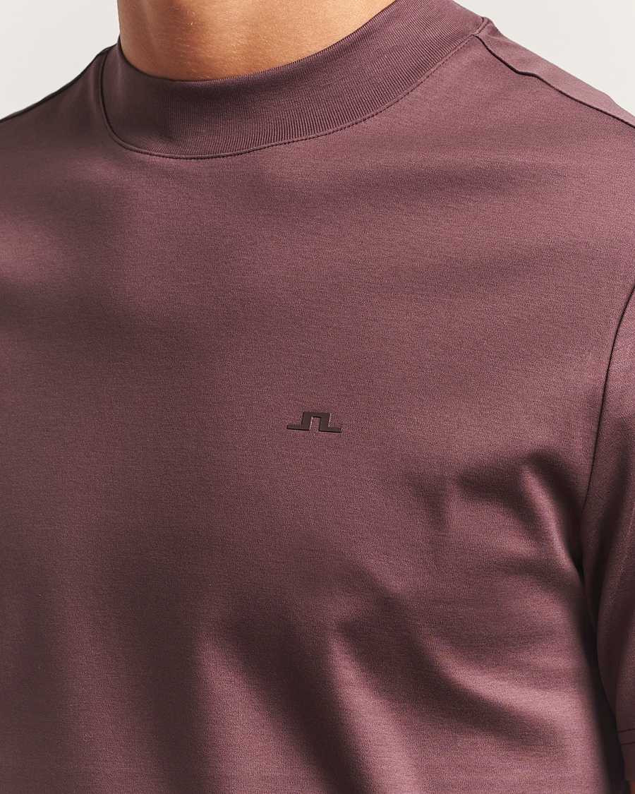 Mies | T-paidat | J.Lindeberg | Ace Mock Neck T-Shirt Huckleberry