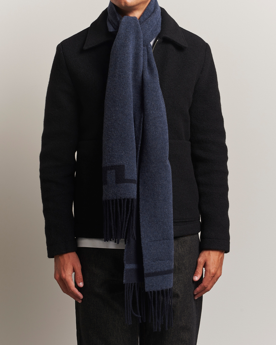 Mies | Kaulaliinat | J.Lindeberg | Champ Wool Doublefaced Scarf Navy