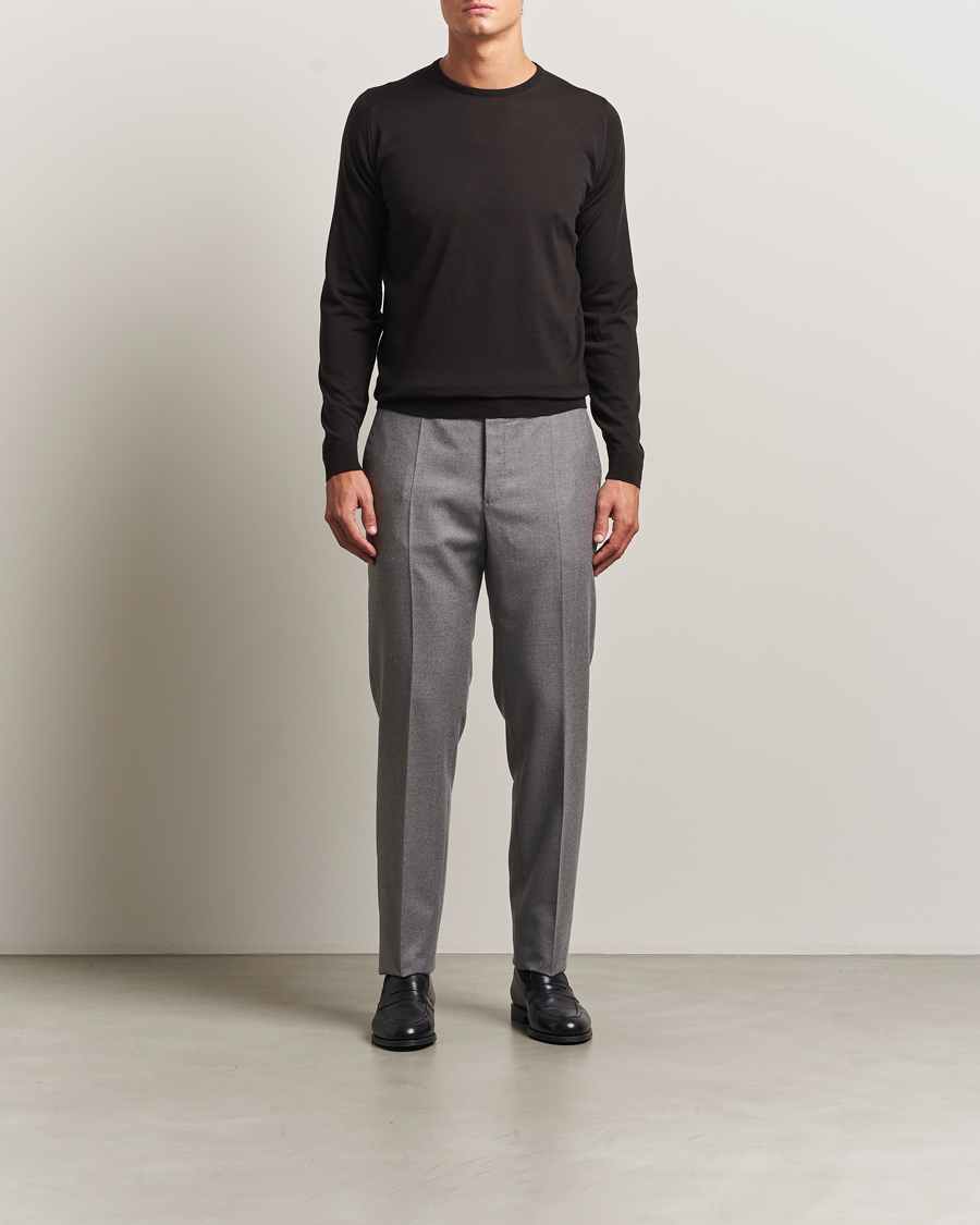 Mies | Puserot | John Smedley | Lundy Extra Fine Merino Crew Neck Faulkner Brown