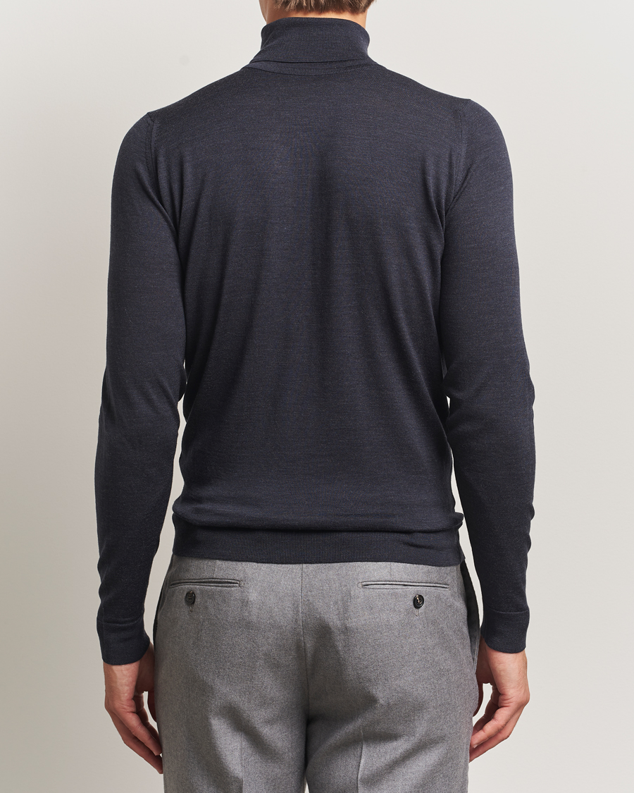 Mies | Puserot | John Smedley | Cherwell Extra Fine Merino Rollneck Hepburn Smoke