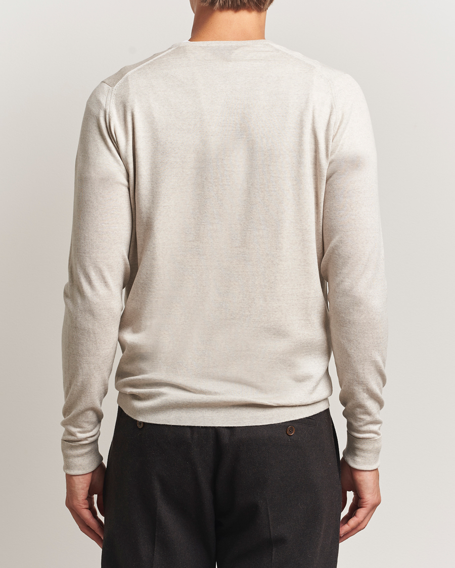 Mies | Puserot | John Smedley | Bobby Extra Fine Merino V-Neck Pullover Grey Fleece