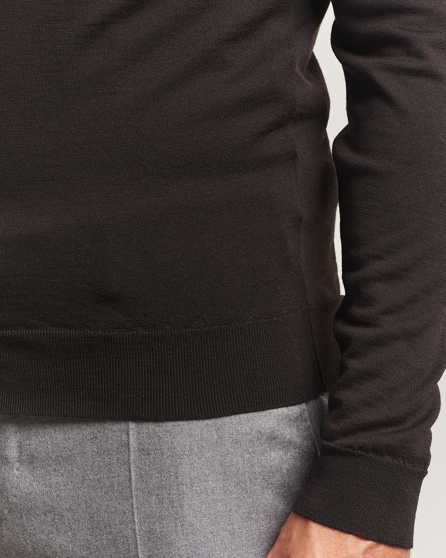 Mies | Puserot | John Smedley | Petworth Extra Fine Merino Cardigan Faulkner Brown