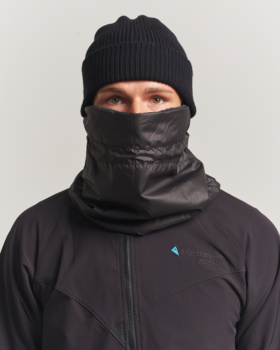 Mies | Kaulaliinat | Klättermusen | Viglaf Neck Gaiter Black