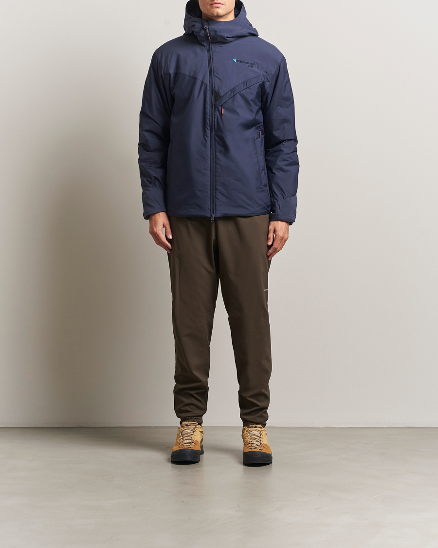 Mies | Takit | Klättermusen | Urd Hood Jacket Dark Hights