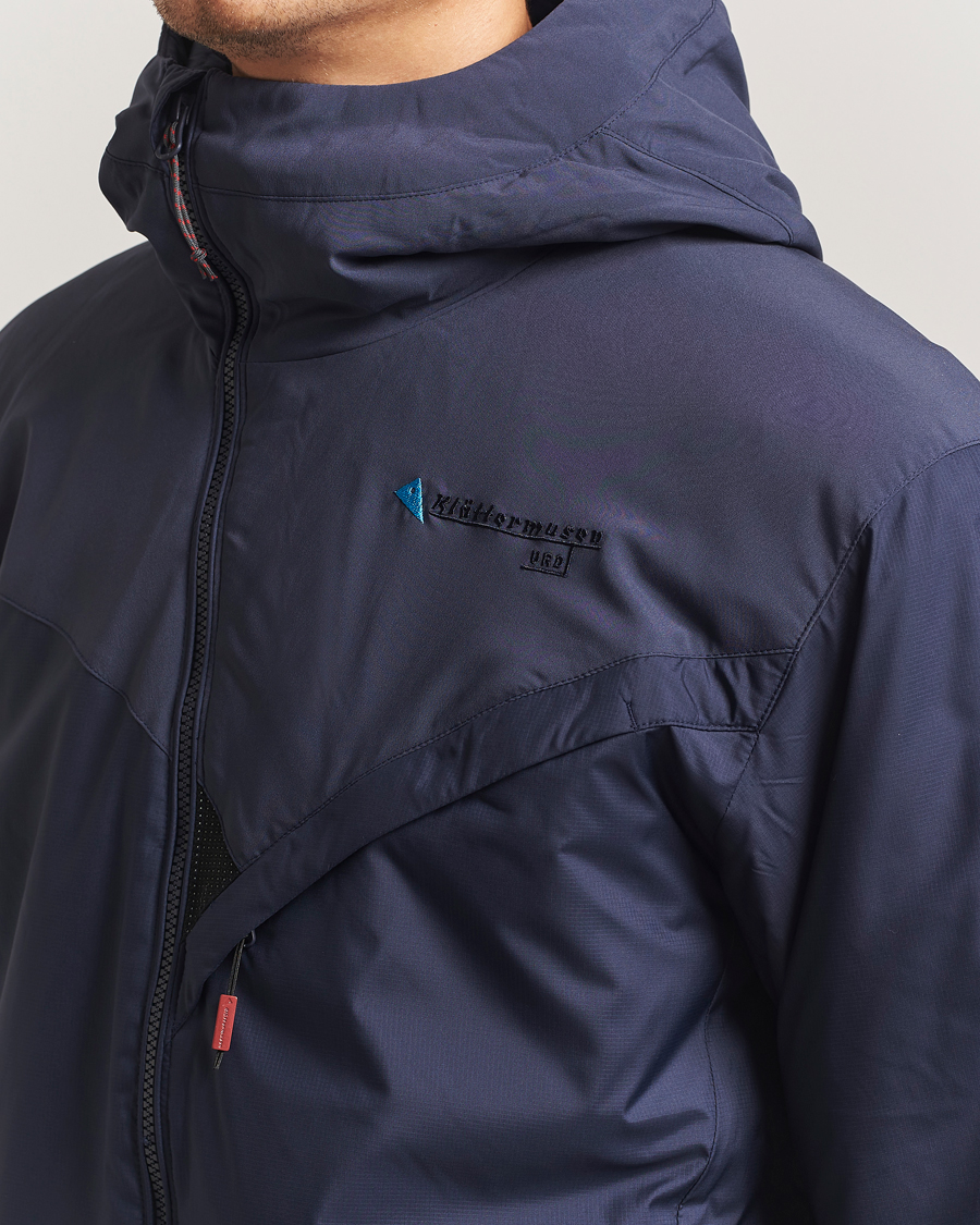 Mies | Takit | Klättermusen | Urd Hood Jacket Dark Hights