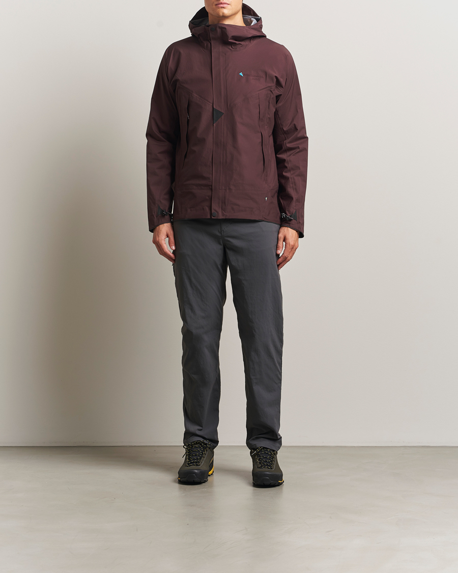 Mies | Takit | Klättermusen | Asynja Lightweight Waterproof Jacket Amanth Red