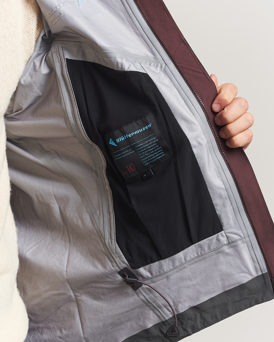 Mies | Takit | Klättermusen | Asynja Lightweight Waterproof Jacket Amanth Red