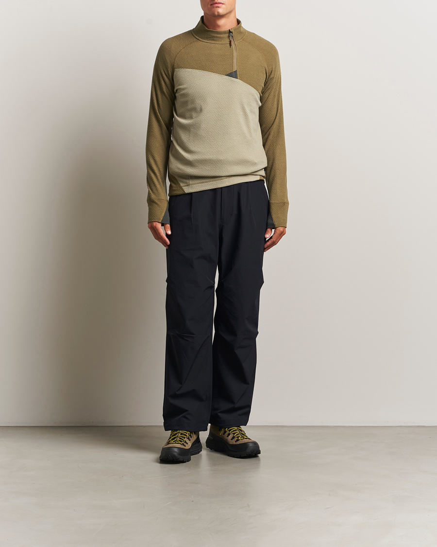 Mies | Puserot | Klättermusen | Huge Half Zip Sweater Silver Green Olive