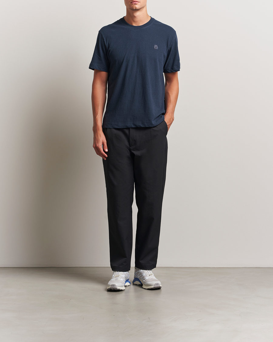 Mies | T-paidat | Sail Racing | Tornado Crew Neck T-Shirt Navy