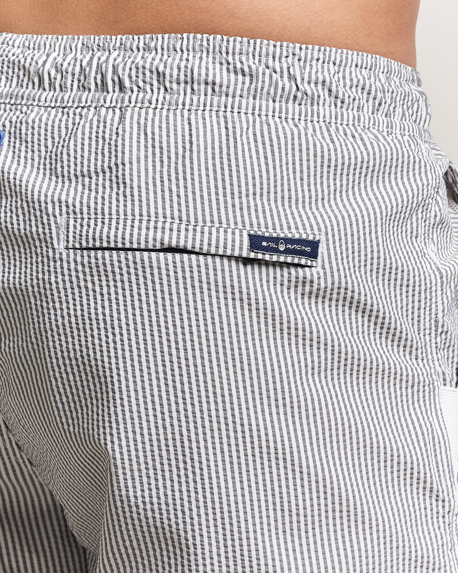 Mies | Uimahousut | Sail Racing | Tornado Striped Swimshorts Navy/White