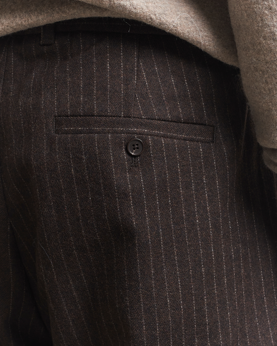 Mies | Housut | NN07 | Kay Wool Pleated Pinstriped Trousers Brown