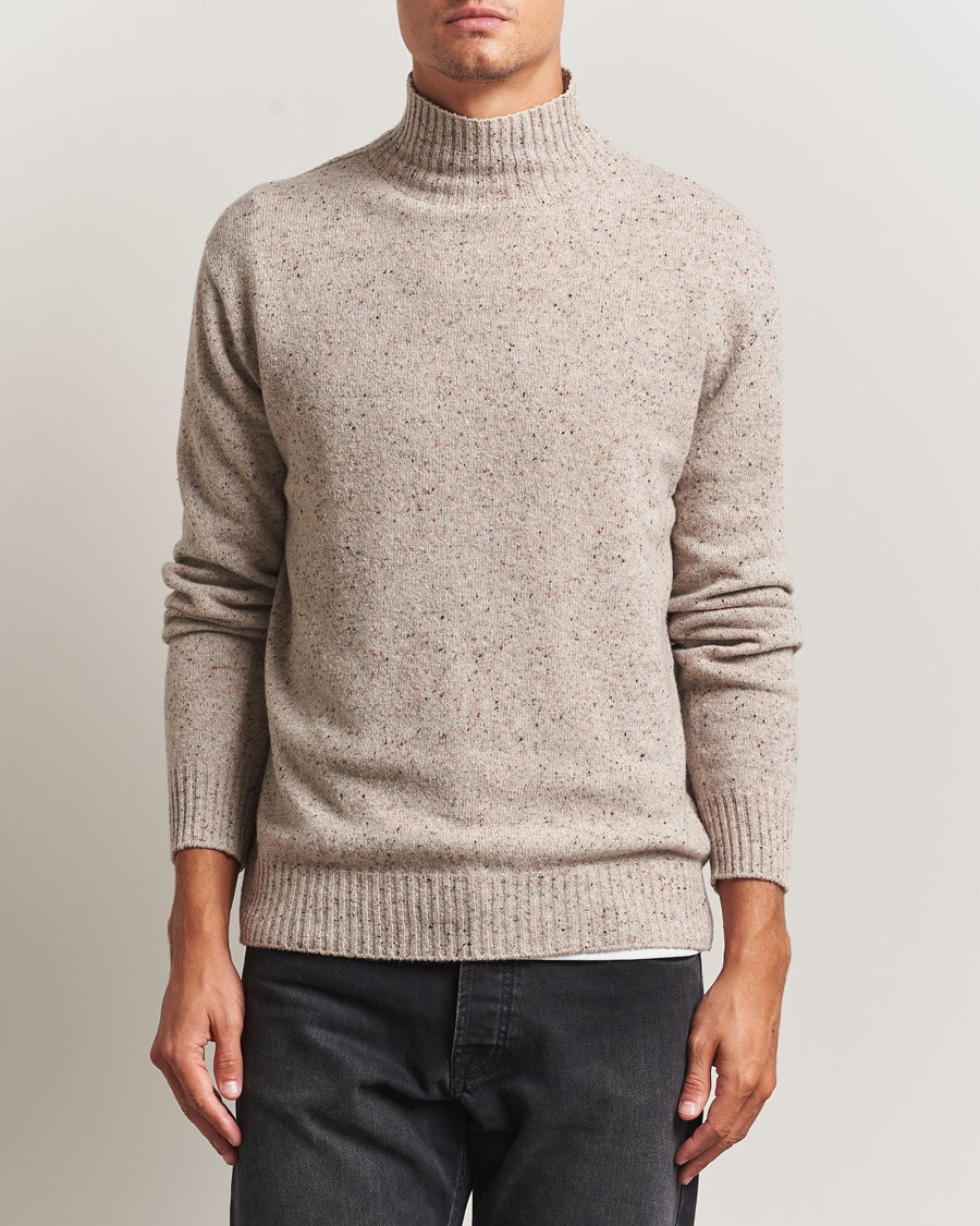 Mies | Puserot | NN07 | Aksel Wool Donegal Knitted Mock Neck Ivory