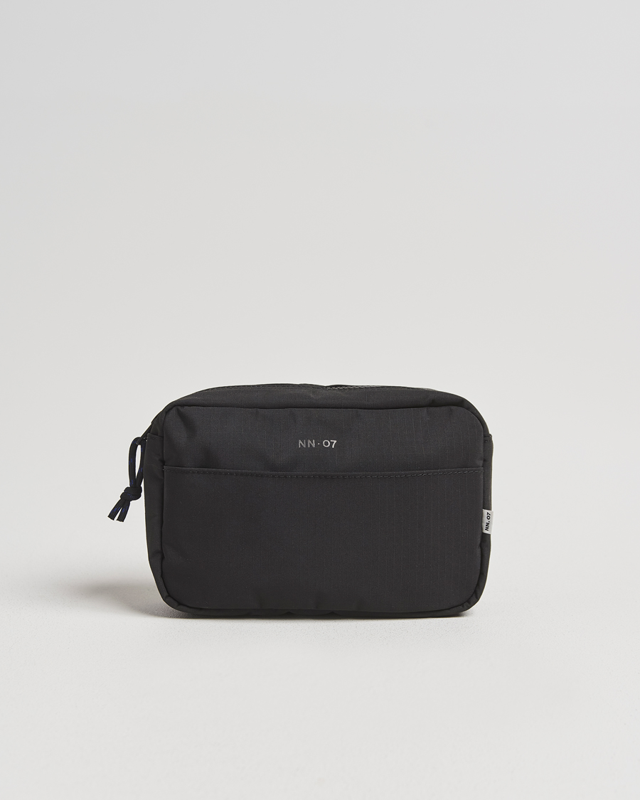 Mies | Laukut | NN07 | Nylon Ripstop Washbag Black