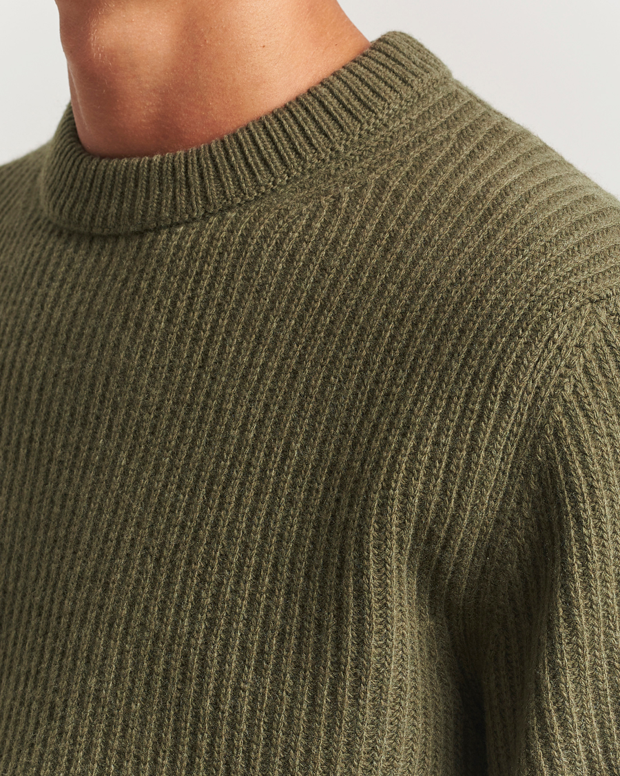 Mies | Puserot | Nudie Jeans | August Wool Rib Knitted Sweater Olive