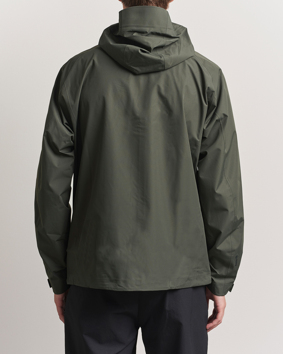 Mies | Takit | Peak Performance | Treeline Shell Hooded Jacket Olive Extreme