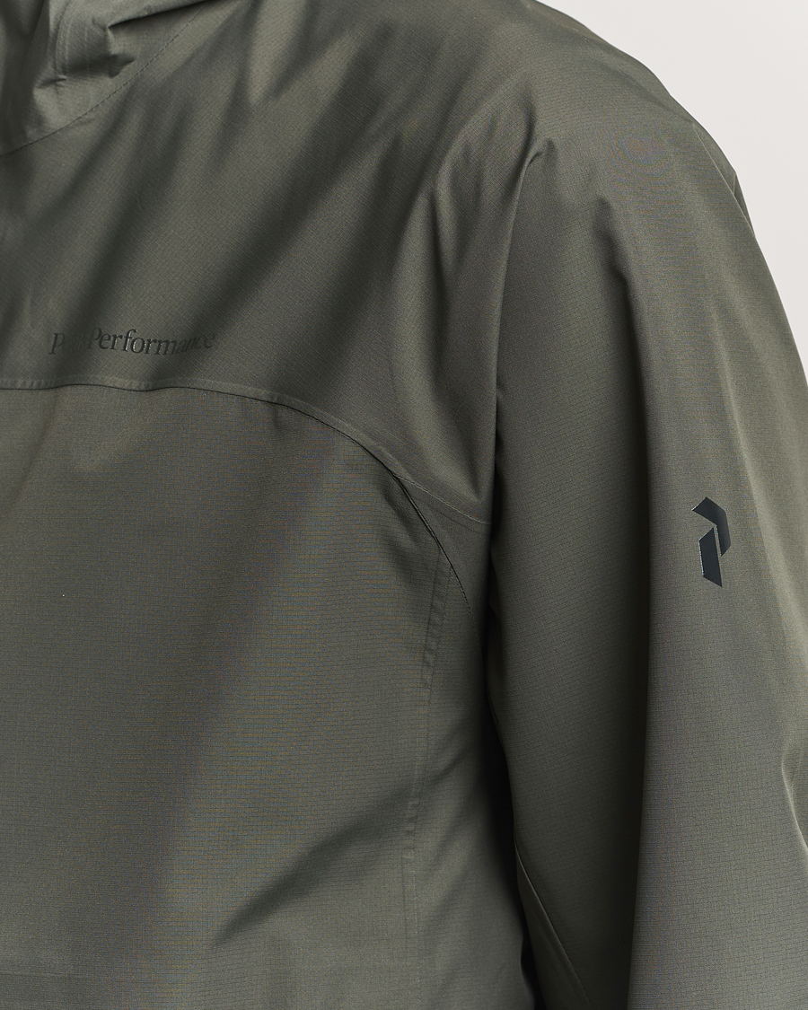 Mies | Takit | Peak Performance | Treeline Shell Hooded Jacket Olive Extreme
