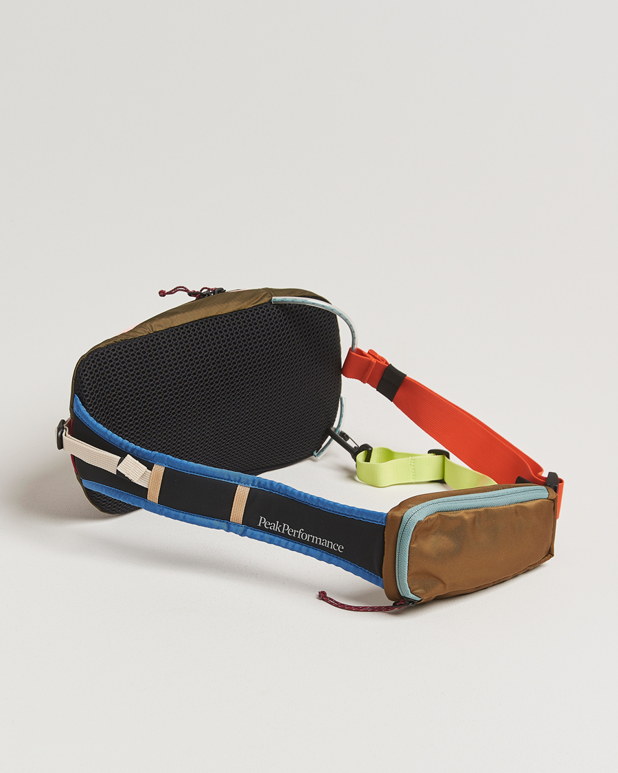 Mies | Peak Performance Outdoor Slingbag Meadow Moss | Peak Performance | Outdoor Slingbag Meadow Moss