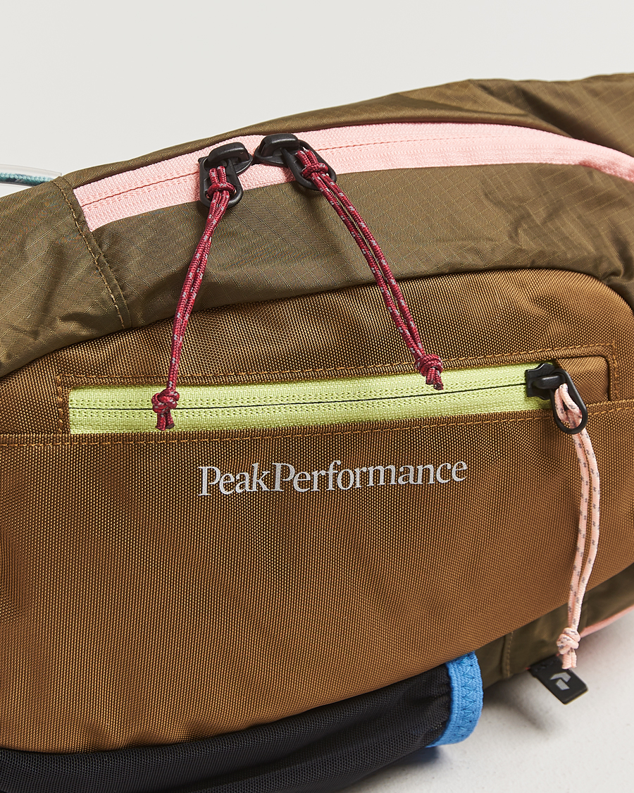 Mies | Peak Performance Outdoor Slingbag Meadow Moss | Peak Performance | Outdoor Slingbag Meadow Moss