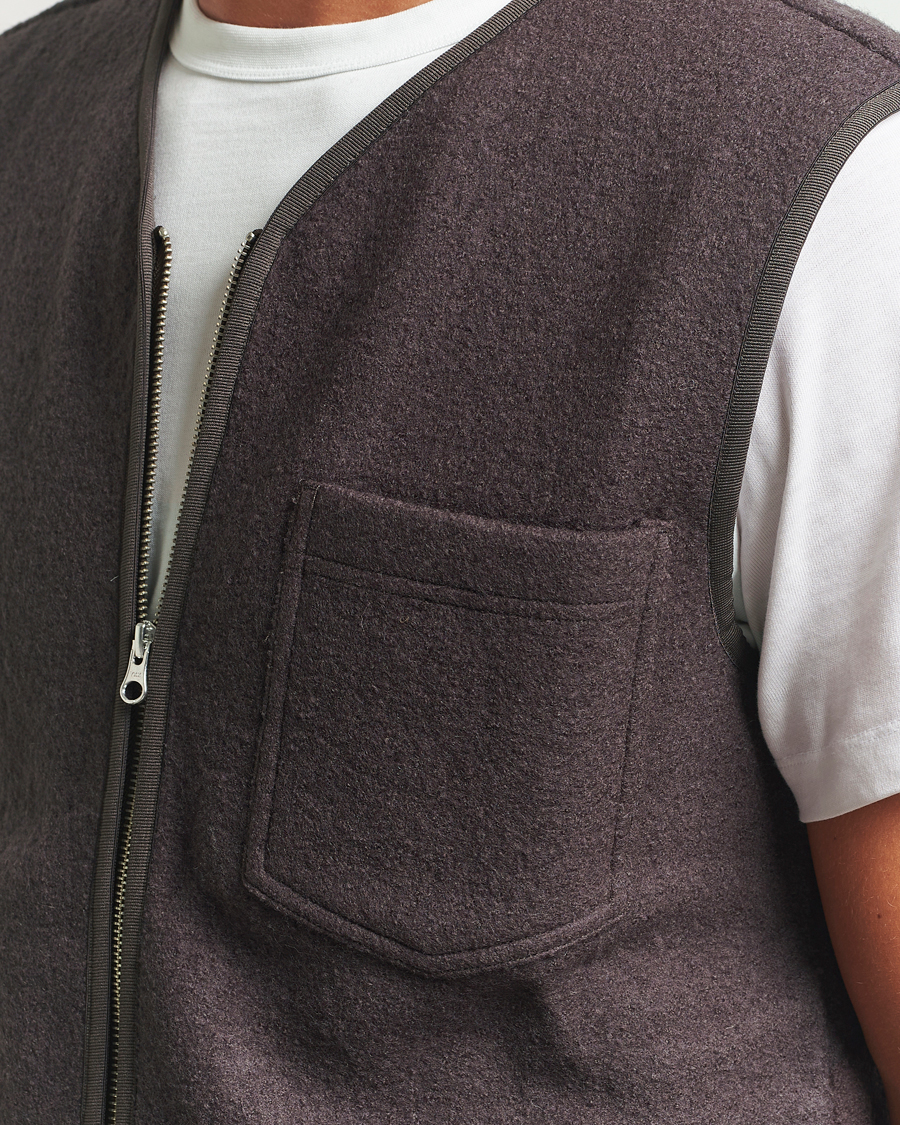 Mies | Takit | Samsøe Samsøe | Hannes Boiled Wool Vest Turkish Coffee