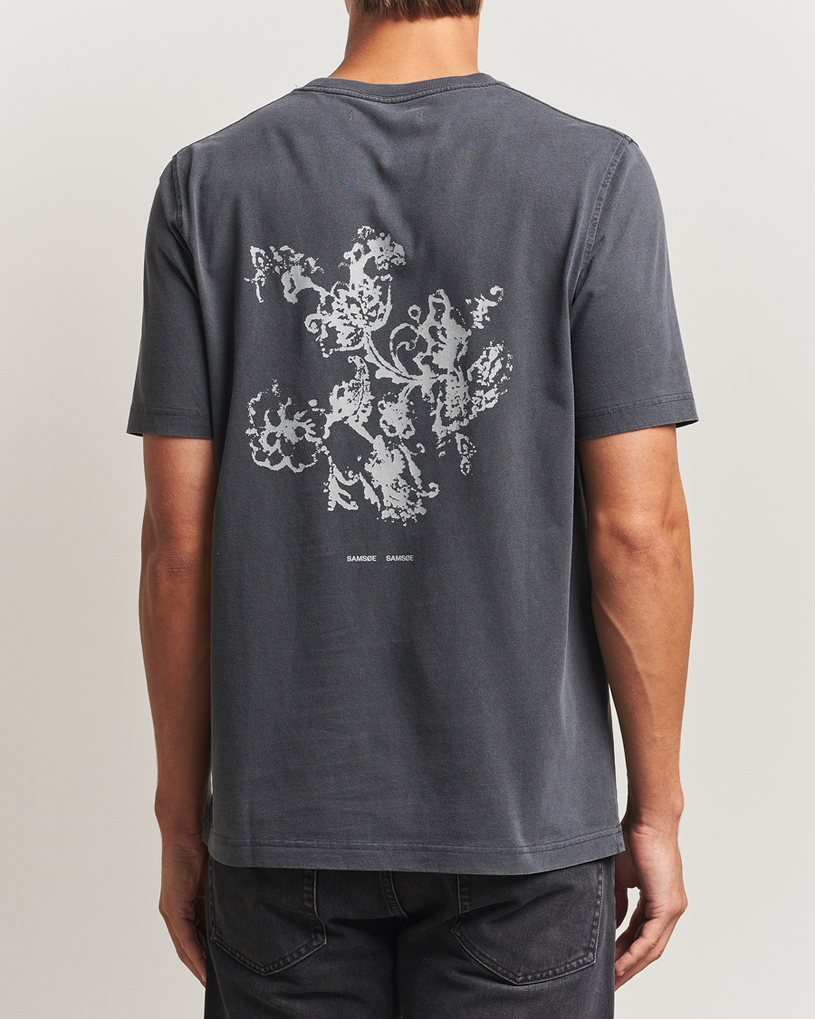 Mies | T-paidat | Samsøe Samsøe | Phil Printed Crew Neck T-Shirt Washed Black