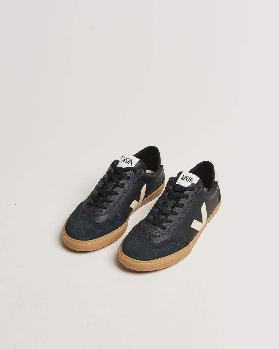 Mies | Tennarit | Veja | Volley Sneaker Black/Pierre