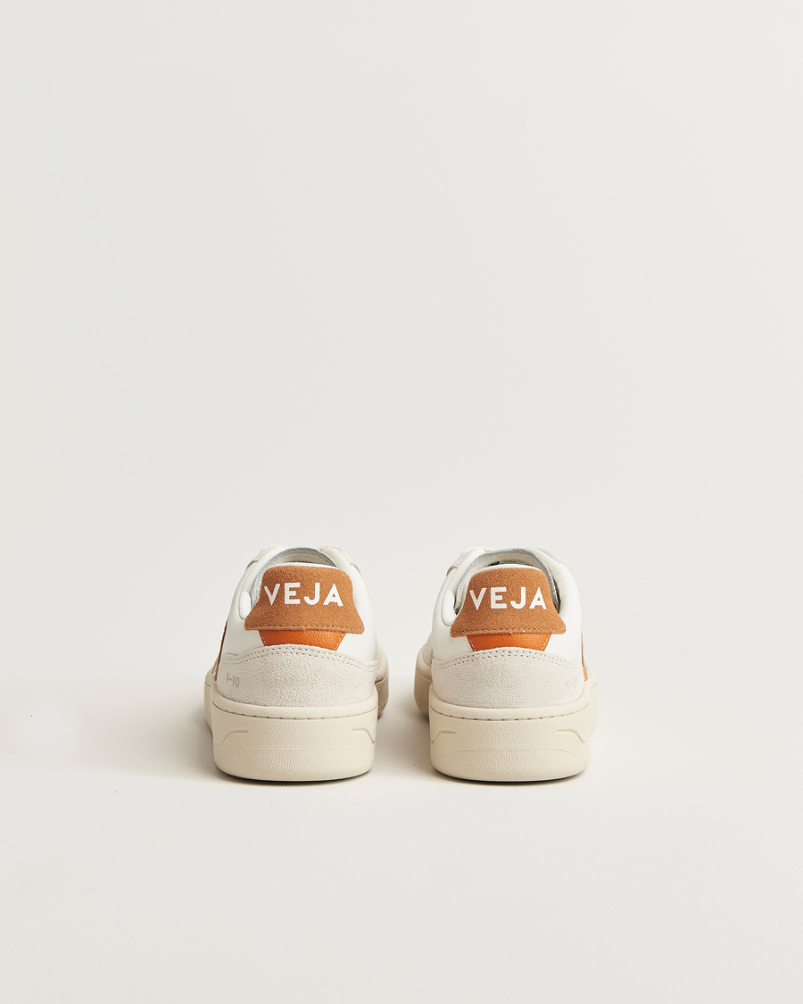 Mies | Tennarit | Veja | V-90 Sneaker Extra White/Umber