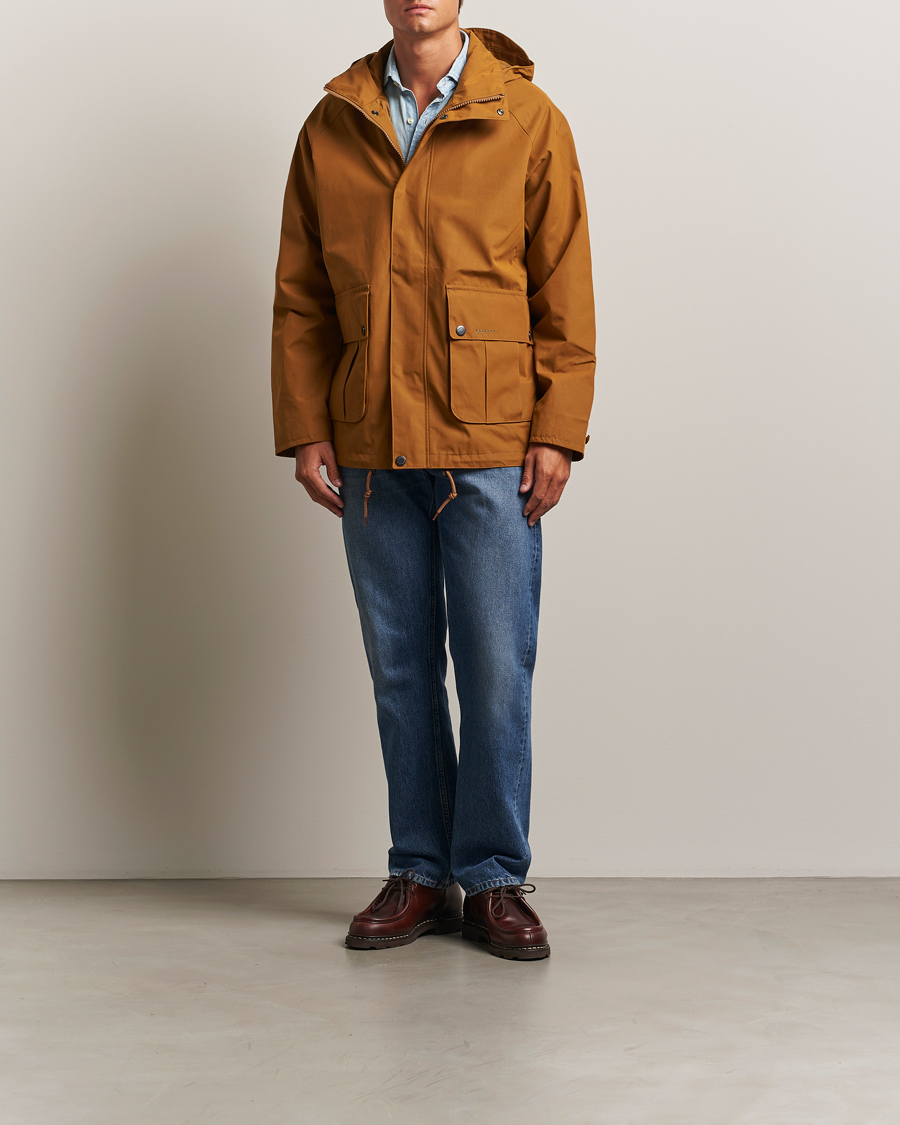Mies | Takit | Barbour Heritage | Re-Engineered Wading Spey Showerproof Jacket Bronze Brown