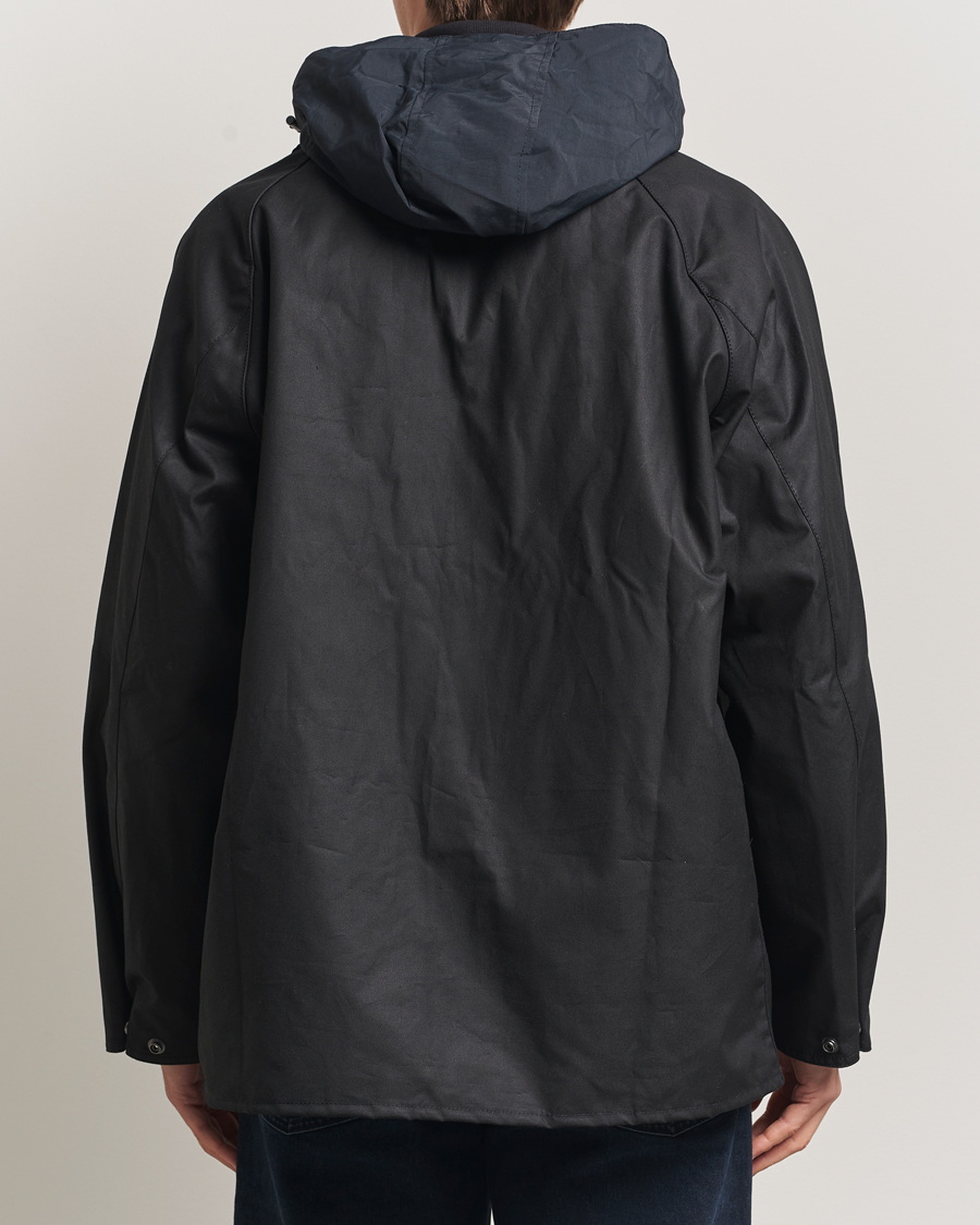 Mies | Takit | Barbour Heritage | Modified Solway Wax Jacket Black