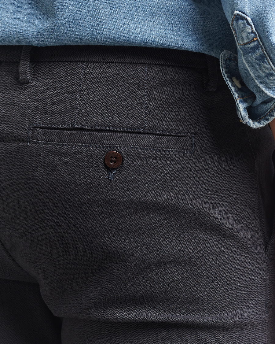 Mies | Housut | Gant | Slim Fit Cotton Herringbone Trousers Antracite