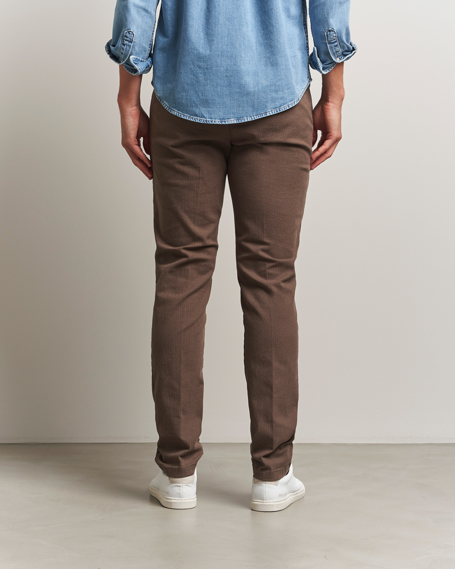 Mies | Housut | Gant | Slim Fit Cotton Herringbone Trousers Rich Brown