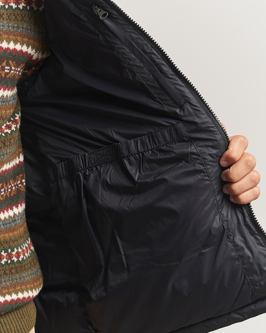 Mies | Takit | Gant | The Active Cloud Down Jacket Black