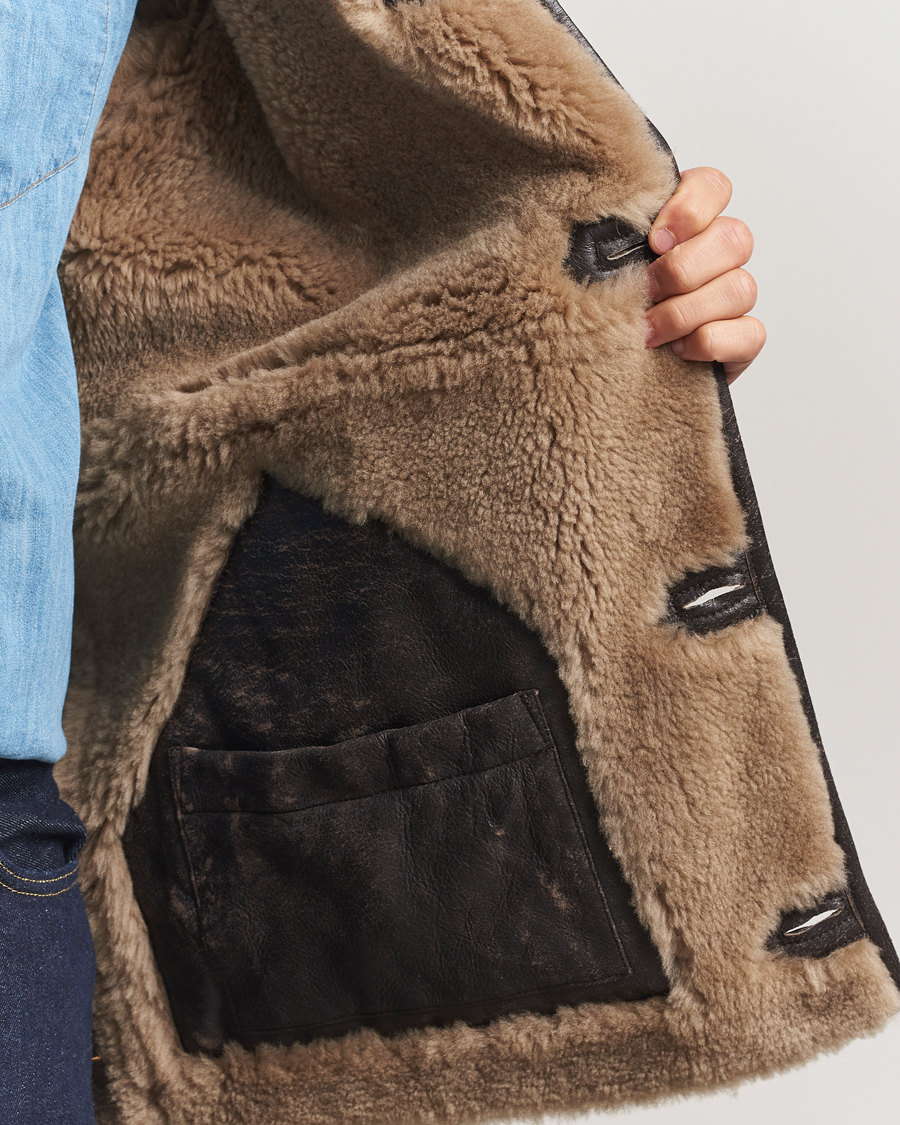 Mies | Takit | GANT | Worn In Leather Shearling Jacket Deep Brown