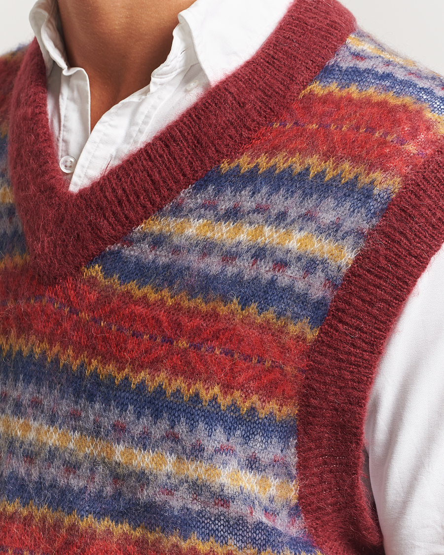 Mies | Puserot | GANT | Brushed Fair Isle Vest Plumped Red