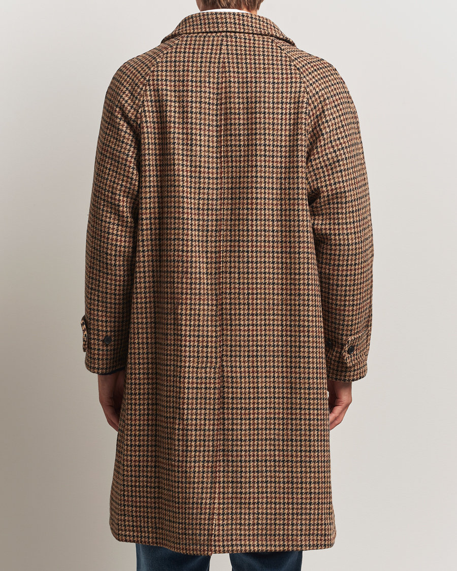 Mies | Takit | Gloverall | Harris Tweed Mac Coat Brown