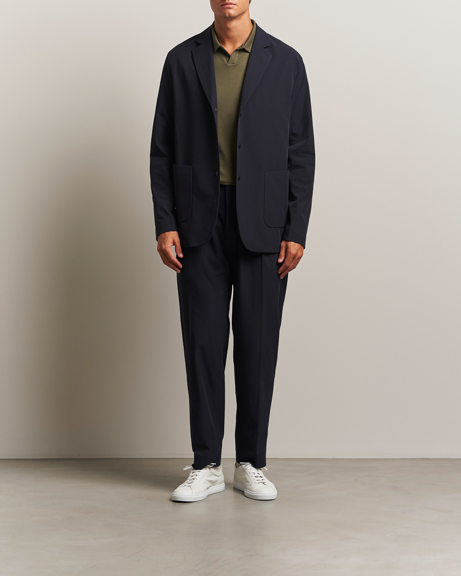 Mies | Pikkutakit | J.Lindeberg | Barry WR Tech Blazer Navy