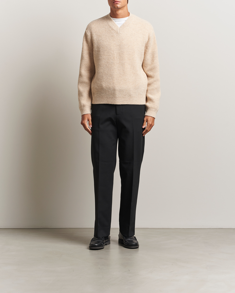 Mies | Puserot | J.Lindeberg | Vitor Wool Heavy Knitted V-Neck Moonbeam Melange
