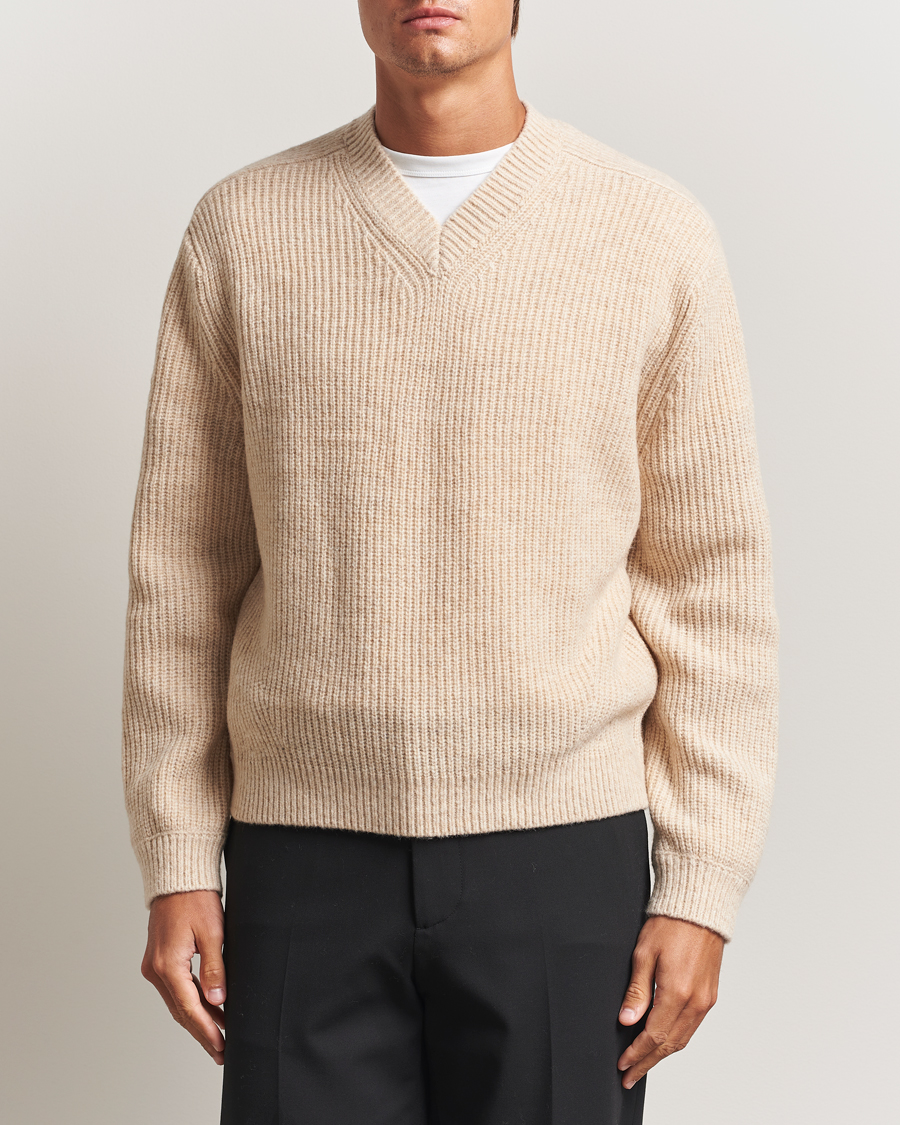 Mies | Puserot | J.Lindeberg | Vitor Wool Heavy Knitted V-Neck Moonbeam Melange