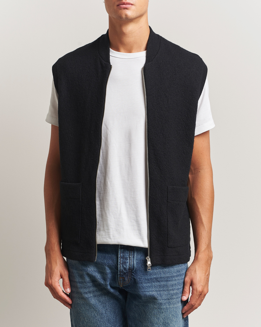 Mies | Puserot | NN07 | Boiled Wool Vest Black