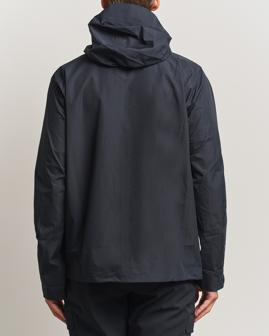 Mies | Takit | Peak Performance | Treeline Shell Hooded Jacket Black