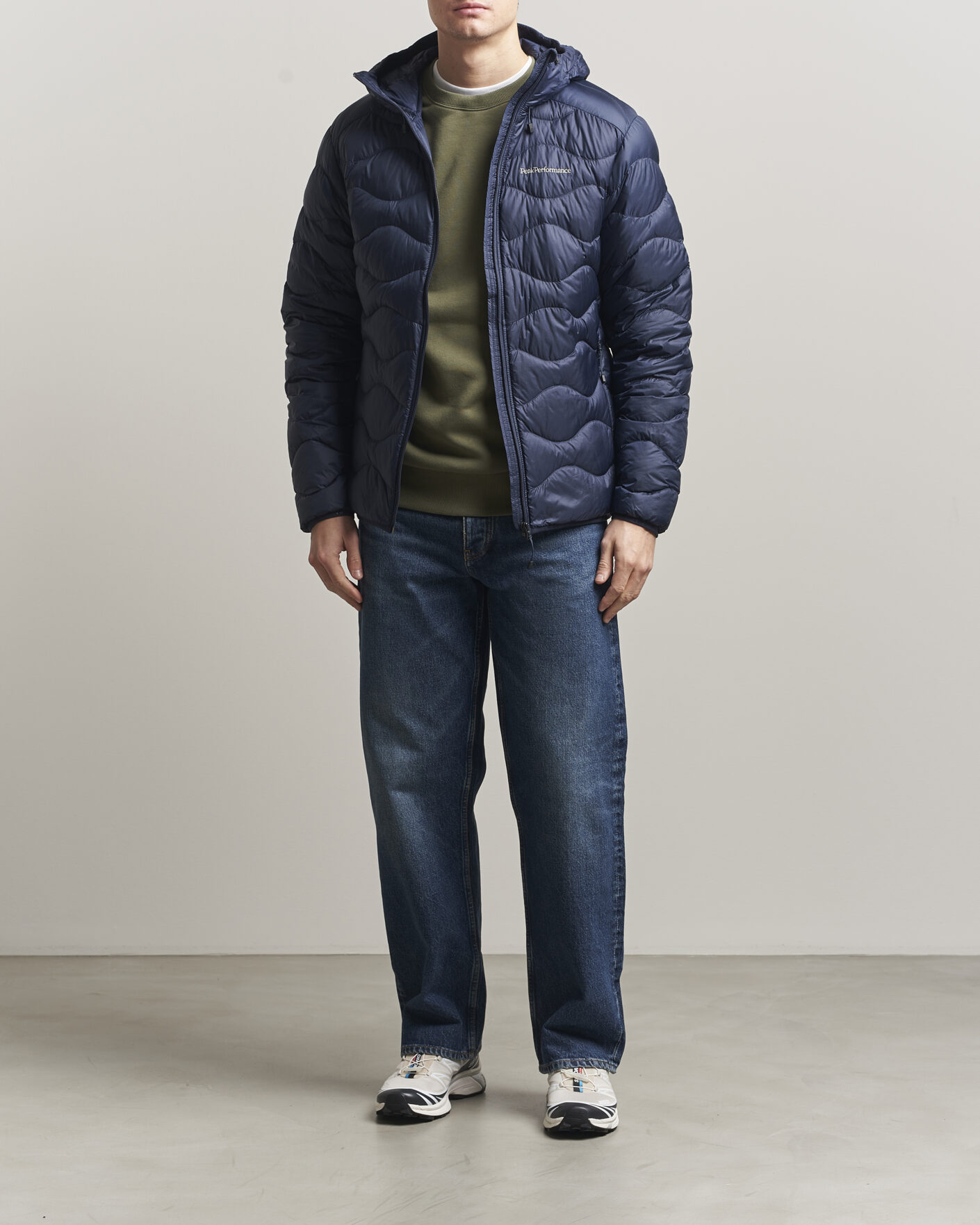 Mies | Takit | Peak Performance | Helium Down Hooded Jacket Blue Shadow