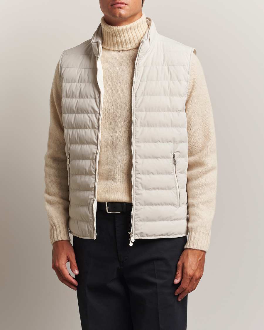 Mies | Takit | Brunello Cucinelli | Nylon Gilet Light Beige