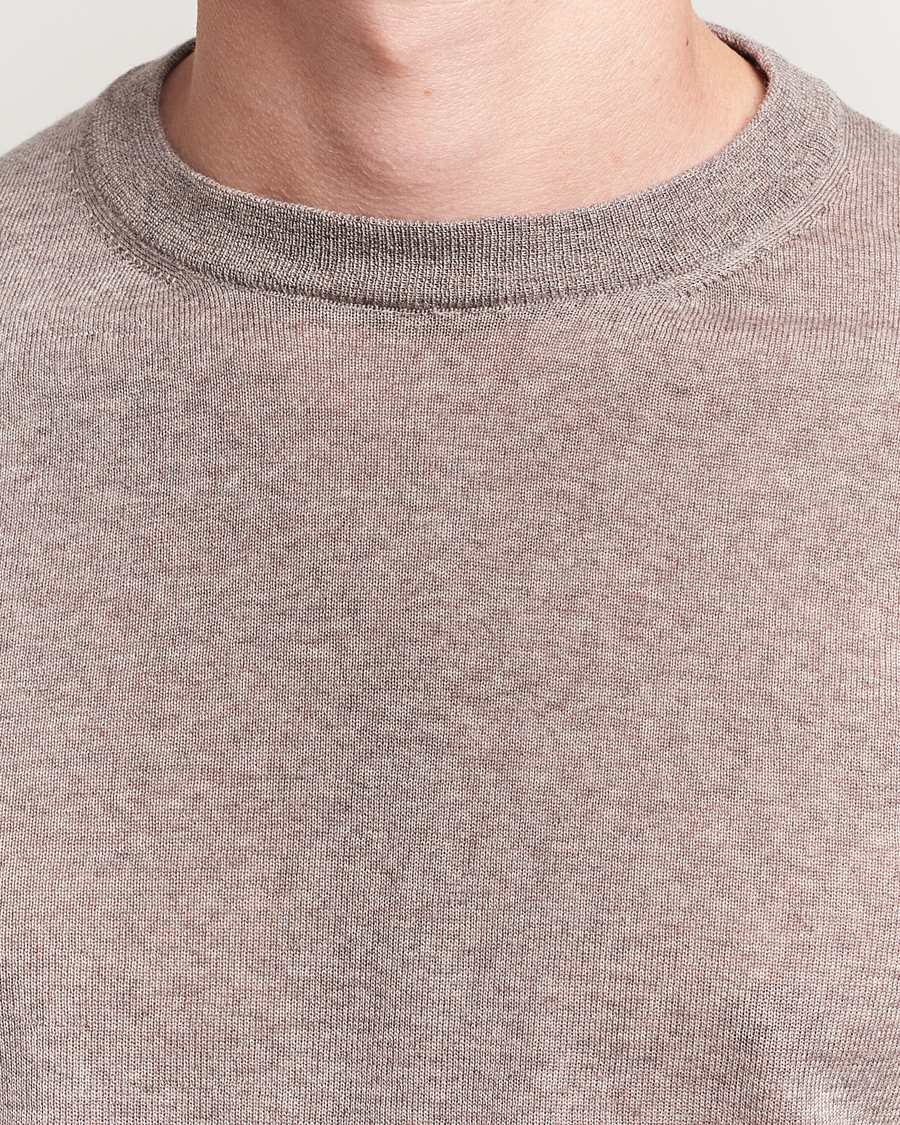 Mies | Puserot | Canali | Merino Wool Crew Neck Beige
